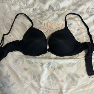 Black, Victoria's Secret bra